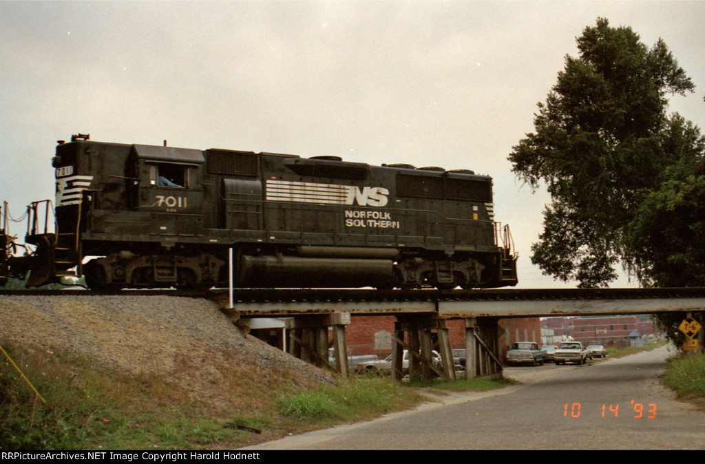 NS 7011